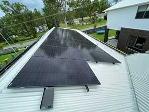 ซื้อแผงโซลาร์เซลล์สีดำ <span class=keywords><strong>Jinko</strong></span> 360W 365W 370W <span class=keywords><strong>375W</strong></span> 380W 120 เซลล์ โมโนเพิร์ค แผงเซลล์แสงอาทิตย์สีดำทั้งหมดสำหรับบ้าน - Product Image 4