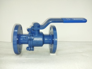 Vanne à boisseau sphérique personnalisable 1/2'' en acier inoxydable 316 WCB (CS) à double brassage, à extrémités à brides ASA 150 #   Joint d'étanchéité de siège percé en PTFE, manuel, OEM SAPCO, garantie 1 an - Product Image 3