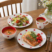 Service de table GuangDa classique en grès blanc et rouge avec assiettes, bols et tasses, compatible lave-vaisselle, thème Noël, cadeau pour la maison