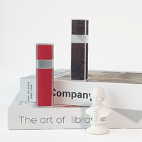 Flacon de recharge de parfum miniature portable personnalisé 8ml 10ml 15ml carré coloré en cuir magnétique vaporisateur de parfum avec boîte