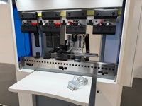 Machine de pliage CNC servo électrique à 3 axes, longueur 800 mm, HOGI ; dotée de la programmation 2D et d'une utilisation simple.