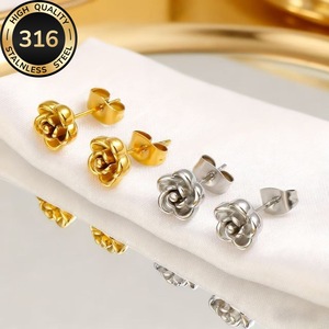 Boucles d'oreilles en acier inoxydable 316 de haute qualité, en forme de rose, élégantes, tendance, polyvalentes, petites et raffinées pour femmes. - Product Image 3