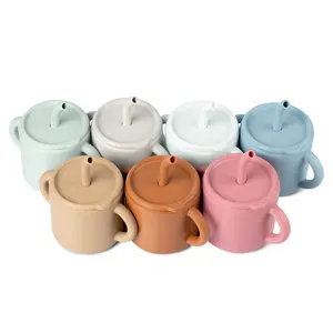 Tasse en silicone anti-éclaboussures pour nouveau-né, nouveau Design, cadeau pour enfant en bas âge, apprentissage de l'eau potable pour bébé, 2022