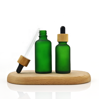 5ml-100ml tutup penetes bambu hijau Matte botol minyak esensial kaca beku bahu bulat