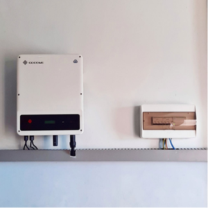 <span class=keywords><strong>Goodwe</strong></span> série <span class=keywords><strong>SMT</strong></span> GW60KS-MT GW50KS-MT 50kw 60kw triphasé WIFI 230/400V sur onduleur solaire réseau pour le commerce - Product Image 5