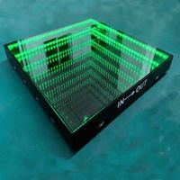 Piste de danse magnétique 3D à LED 15W Lumières mobiles à émission RGBW pour l'extérieur, la fête de mariage et la scène.