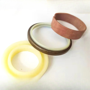 Kit Guarnizioni Cilindro Regolatore Catena PC30-5 PC40-3 PC40-5 PC40-6 PC40-7 PC40-8 per Escavatore - Product Image 1