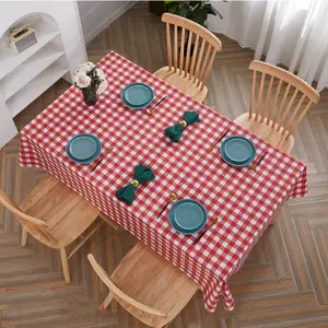 ผ้าปูโต๊ะไวนิลสีแดงผ้าปูโต๊ะไวนิลทรงสี่เหลี่ยมกันน้ำสำหรับร้านอาหาร