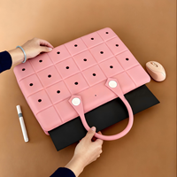 Bolso para Portátil EVA con Orificios para Decoración, Impermeable, Resistente a Impactos, Color Caramelo, para Mujer, Venta al Por Mayor