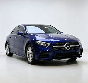 Venta al por Mayor de <span class=keywords><strong>Mercedes</strong></span> A200L 2022 de <span class=keywords><strong>Segunda</strong></span> <span class=keywords><strong>Mano</strong></span>, Versión Deportiva con Segundo Facelift, Sedán de Moda, Motor Turbo de Gasolina, Auto Usado de China - Product Image 4