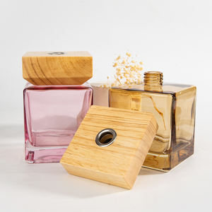 Botella de perfume difusora de aromaterapia cuadrada al por mayor tamaños grandes botella difusora de caña vacía de 500Ml con tapa de madera - Product Image 4