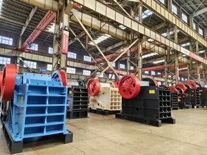 Bergbau-Brecher-Fabrik Bevorzugter Primär-Brecher Fester Gesteins-Erz-Kalkstein-Backenbrecher Tragbarer Diesel-Brecher Bestseller <span class=keywords><strong>2026</strong></span> - Product Image 6