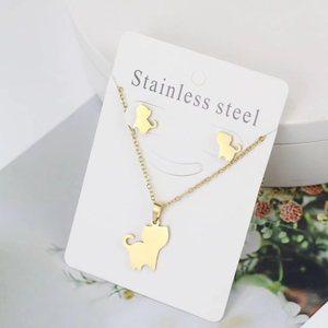 Conjunto de Collar y Aretes de Acero Inoxidable Chapado en Oro de 18K con Diseño de Gatito Cristiano, Moderno y Certificado, para Mujer, de FanYue - Product Image 1
