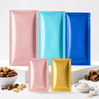 Pochettes plates métallisées brillantes personnalisées à trois soudures latérales pour l'emballage de friandises et de compléments alimentaires pour animaux de compagnie