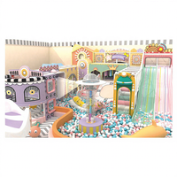 Aire de jeux intérieure pour enfants, thème château, colorée, avec piscine à balles, toboggan d'escalade, équipement de jeu sûr pour enfants, centre communautaire