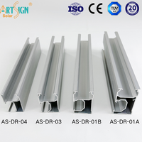 Composants de supports de montage solaire en aluminium anodisé 6005-T5 pour système solaire résidentiel et commercial sur toit en tôle