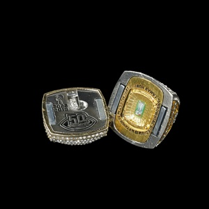 Bague Super Bowl 57 des Kansas City Chiefs avec partie supérieure amovible, transformable en collier pendentif, sertie de zircons, bijoux pour fans de la NFL - Product Image 5