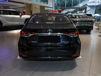 Meilleure vente en Chine de nouvelles Toyo-ta Corollas hybride 4 portes berline 5 places Toyo-ta Corollas hybride