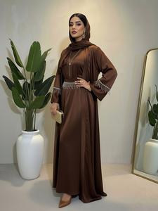 Ensemble Abaya moderne de luxe Mexizo en deux pièces avec robe intérieure et robe extérieure, mode modeste pour femmes musulmanes - Product Image 1