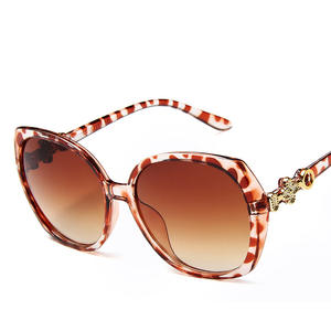 Lunettes de soleil ovales surdimensionnées pour hommes et femmes, nouvelle collection 2019, verres HD de haute qualité, protection UV400, style œil de chat - Product Image 1