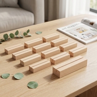 Support de table rectangulaire en bois sculpté pour cartes, cartes postales, photos, et menus – Hêtre – Mariage