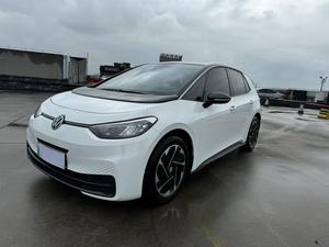 <span class=keywords><strong>Volkswagen</strong></span> ID.3 Intelligence Edition d'occasion, modèle 2024, berline 5 portes et 5 places, en excellent état, à vendre. - Product Image 4