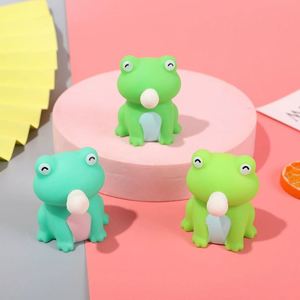 ของเล่นบีบเป่าฟองรูปกบแบบใหม่ ของเล่นยางบีบคลายเครียดสำหรับเด็ก ช่วยลดความวิตกกังวล - Product Image 2