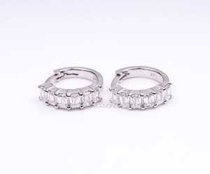 ต่างหูเพชรแบบห่วงและแบบติดหูสำหรับผู้หญิง |   สไตล์โบฮีเมีย |   ทรงกลมเจียระไนแบบบริลเลียนท์ |   ทองคำขาว 14K |   เพชรที่เพาะเลี้ยงในห้องปฏิบัติการ - Product Image 4