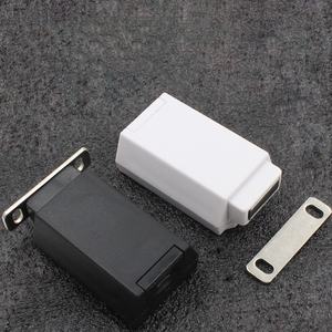 Loquets de porte magnétiques robustes à pression, ferme-portes durables avec rebondisseur pour hôtels, gymnases, maisons, cuisines, appartements et salons - Product Image 4