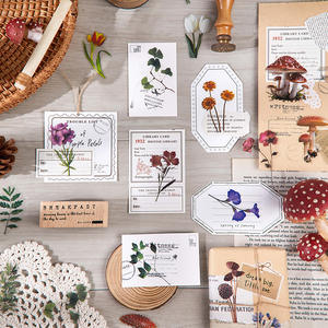 Paquete de 40 Hojas de Pegatinas Brillantes PET Troqueladas, Serie Susurros Naturales, Diseño Floral Vintage, para Decoración de Diarios, Manualidades y Festividades - Product Image 1