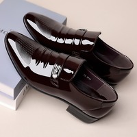 Herren Business Formelle Kunstleder-Schuhe Leichte Trendige Flache Oxford-Hochzeitsschuhe Büro-Anzugschuhe