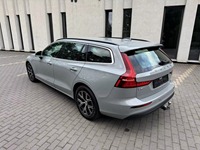 2024 pour Volvo pour V60 Dark Sundeck avec 360 intérieur AWD boîte de vitesses automatique ACC régulateur de vitesse R20 taille des pneus carburant électrique nouveau