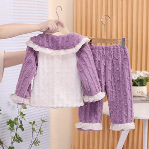<span class=keywords><strong>Pyjama</strong></span> d'hiver en molleton de corail à la mode pour filles vêtements de maison respirants pour enfants avec ensemble de vêtements de dessin animé Cardigan - Product Image 2