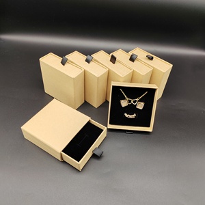 Caja de Joyería de Lujo |   Estuche Deslizante de Espuma de 2 cm de Grosor |   Suministro Sostenible - Product Image 3