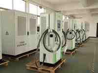 Borne de Recharge VE 7kW/22kW/120kW Industrielle 240kW IP55 Interface Combo CCS2 Boîtier de Recharge DC Séparé pour Véhicules Électriques Sous-station Solution de Stockage d'Énergie pour Flotte Chargeur Rapide DC