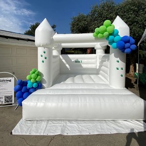 Mini château gonflable de mariage avec toboggan pour les fêtes d'enfants - Product Image 6