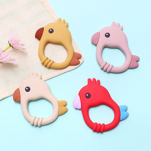 Venta directa de fábrica, juego de juguetes de regalo para recién nacidos sin BPA de 0 a 12 meses, juguete de silicona suave para la dentición del bebé, juego de juguetes de regalo para recién nacidos - Product Image 2