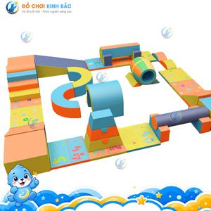 สนามเด็กเล่นโฟมนุ่มสีและขนาดปรับแต่งได้ สำหรับเด็กอายุ 1-10 ปี เป็นมิตรกับสิ่งแวดล้อม พร้อมชุดสไลเดอร์และปีนป่ายแบบรวม OEM/ODM - Product Image 4