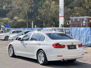 BMW Série 3 d'occasion <span class=keywords><strong>2015</strong></span>, berline essence, voiture d'occasion, automatique, toit ouvrant, sièges en cuir, caméra de recul, conduite à gauche - Product Image 6