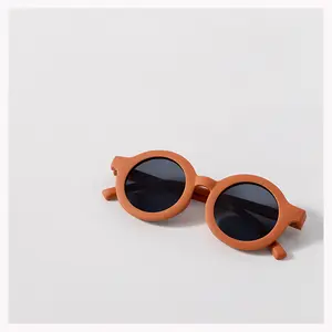 الأزياء خمر ريترو فريد الألوان العصرية UV400 جولة على شكل الاطفال النظارات الشمسية نظارات شمسية الطفل الفتيان الفتيات النظارات الشمسية