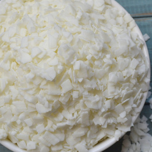 เกล็ดขี้ผึ้งถั่วเหลือง 52 องศา 500 กรัม สำหรับทำเทียนหอม DIY วัสดุทำเทียนทำมือ - Product Image 1