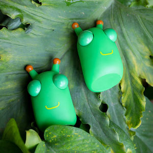 Juguete Sensorial Antiestrés Eye Pop Bug, Gusano Verde de PVC con Ojos Saltarines, Juguete de Oruga, Regalo de Navidad o Cumpleaños para Niños - Product Image 3