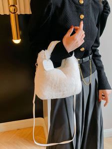 Autumn Winter New Fashion Girls Teddy Bear Plush <b>Backpack</b> <b>Small</b> Chain Zipper Crossbody Shoulder Bag Fresh Sweet Environment - Product Image 3