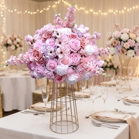 Boule de fleurs en soie rose, arche de roses brodées, décoration de table, fleurs artificielles modernes, scène de mariage