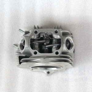 Culata de Cilindro para Motocicleta <span class=keywords><strong>Shineray</strong></span> <span class=keywords><strong>150CC</strong></span> Horizontal Todoterreno ATV Motor de Reversa 3+1, con 5 Tapas Pequeñas - Product Image 2