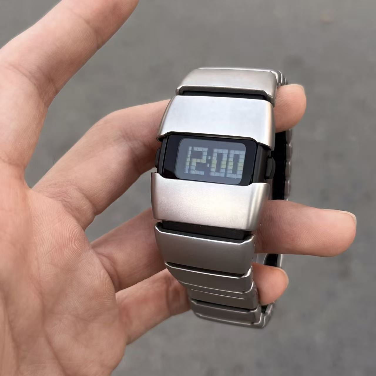 nike  watch waterproof