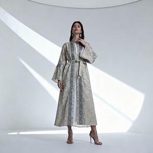 Robe Abaya en polyester avec dentelle imprimée élégante sur mesure pour femmes musulmanes, occasions de mariage - Product Image 2