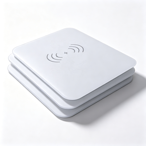 Panel Adhesivo Personalizado OEM para Cargador Inalámbrico con Símbolo Qi, Resistente al Agua, Impreso en Serigrafía - Product Image 1