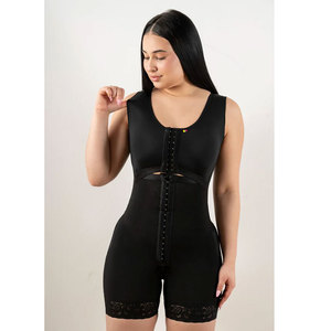 ผ้าเมชผ้าตาข่ายยืดหยุ่นสำหรับยกสะโพกด้านหน้าทรงโค้งโค้งโค้งแบบมีเสน่ห์ผ้าลูกไม้กระชับสัดส่วนเสื้อผ้ารัดกล้ามเนื้อโลโก้ Kim Kardashian - Product Image 1