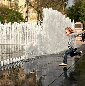 Einkaufszentrum Digital Plaza Kinder-Wasserfall für Spaß trockene Terrasse Brunnen